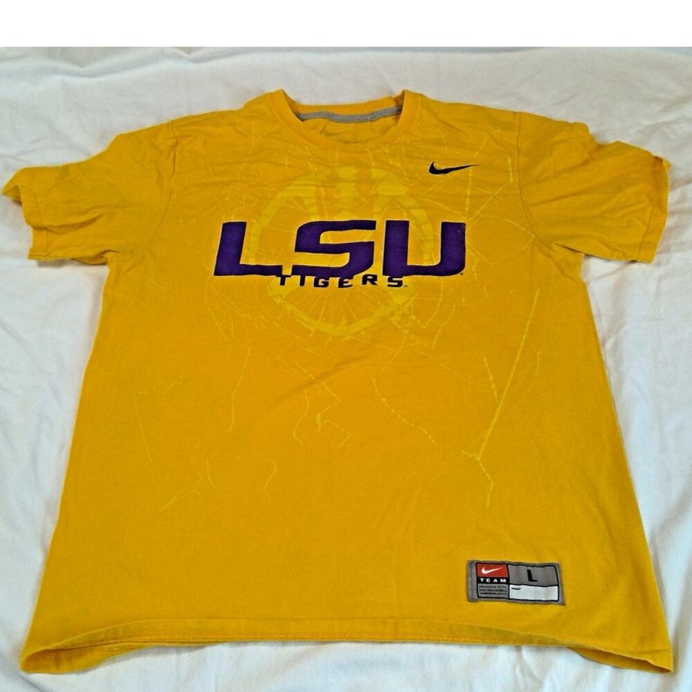 Nike LSU Tigers Standard Fit Tee Shirt Large Gold SEC NCAA